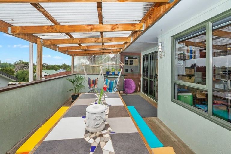 Photo of property in 157b Colwill Road, Massey, Auckland, 0614