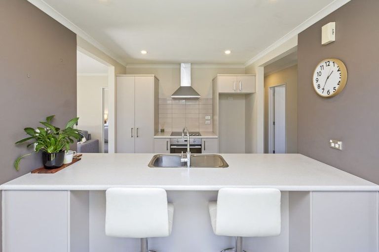 Photo of property in 3 Reeves Road, Rangiora, 7400