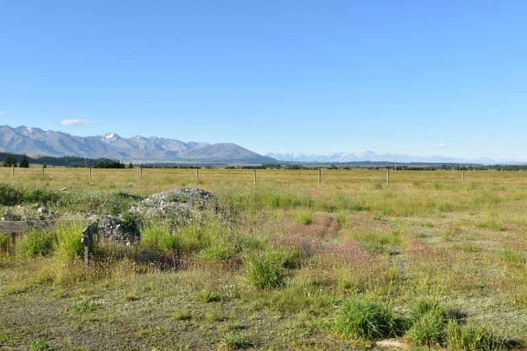 Photo of property in 30 The Drive, Twizel, 7999