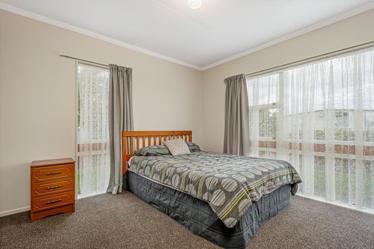 Photo of property in 2 Moyne Avenue, Milson, Palmerston North, 4414