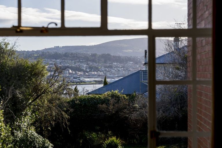 Photo of property in 47 Moana Crescent, Musselburgh, Dunedin, 9013