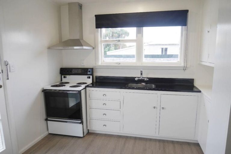 Photo of property in 1041 Colombo Street, St Albans, Christchurch, 8014