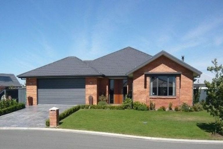 Photo of property in 12 Cressida Close, Rolleston, 7614