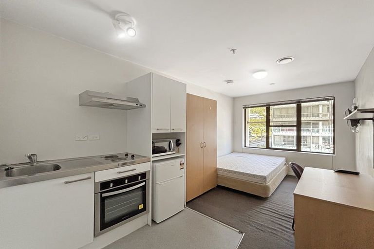 Photo of property in Orange Apartments/victoria Centr, 308/169 The Terrace, Wellington Central, Wellington, 6011
