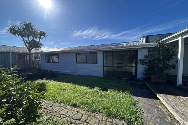 Photo of property in 256 Main Street, Greytown, 5712