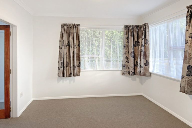 Photo of property in 39 Ward Street, Trentham, Upper Hutt, 5018