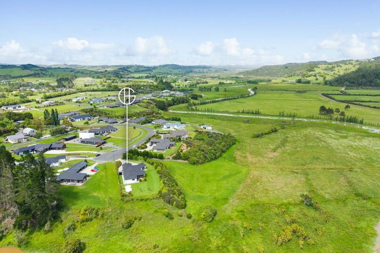 Photo of property in 2 Awatiro Drive, Kaukapakapa, 0871