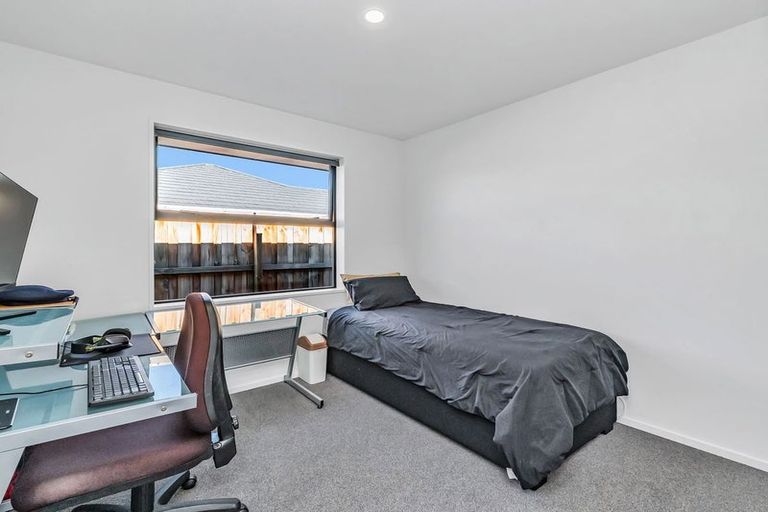 Photo of property in 197 Faringdon Boulevard, Rolleston, 7615