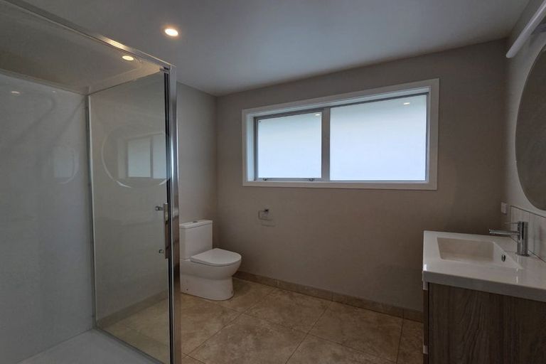 Photo of property in 2/3 Esher Place, Saint Martins, Christchurch, 8022