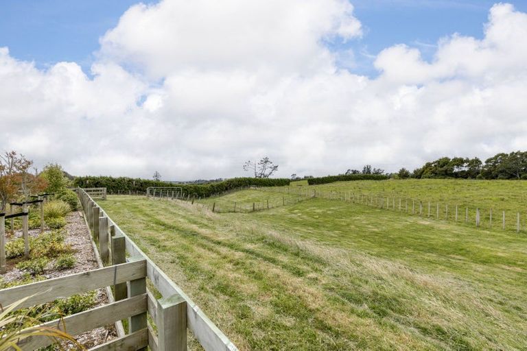 Photo of property in 589 Kent Road, Korito, New Plymouth, 4371