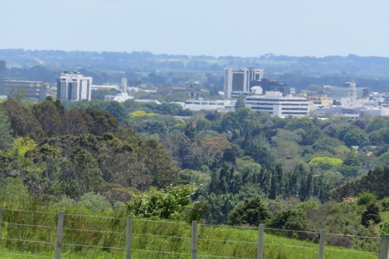 Photo of property in 248 Polson Hill Drive, Aokautere, 4471