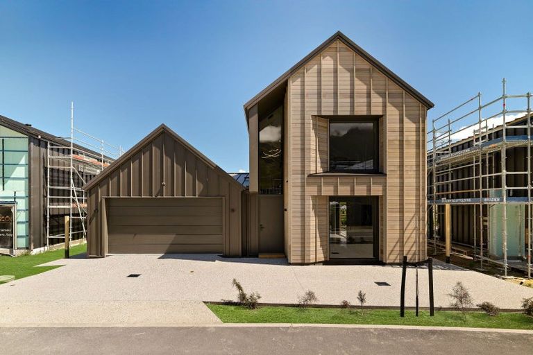 Photo of property in 24 Taurus Lane, Jacks Point, 9371