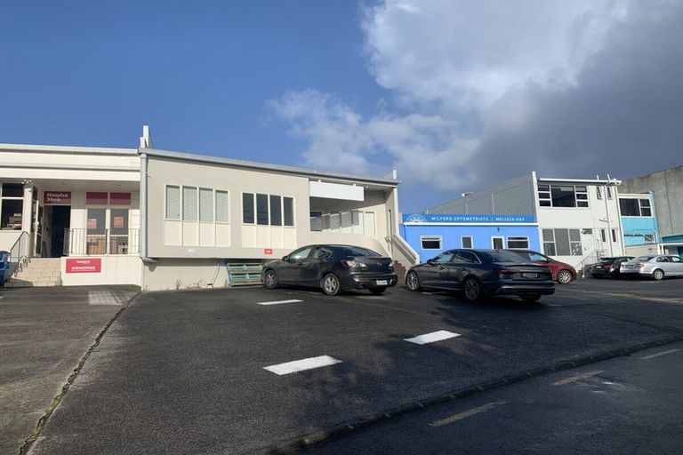 Photo of property in 2/151 Kitchener Road, Pukekohe, 2120