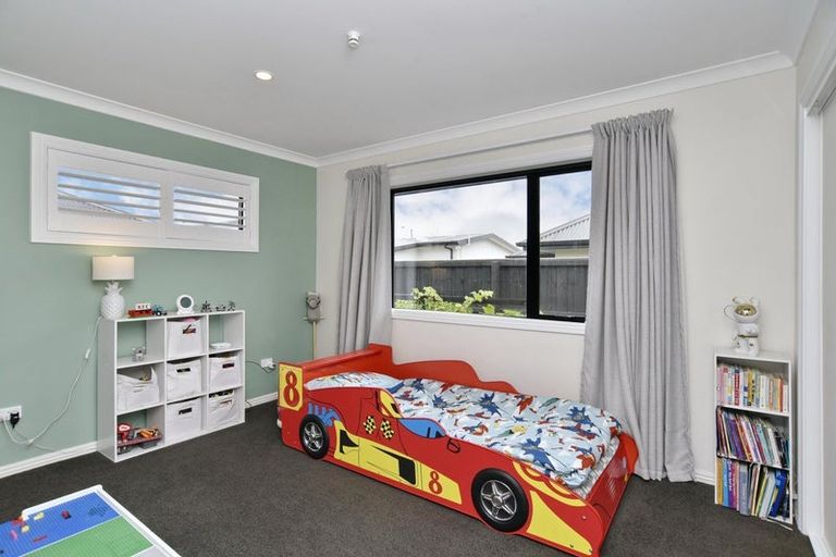 Photo of property in 65 Macphail Avenue, Rangiora, 7400