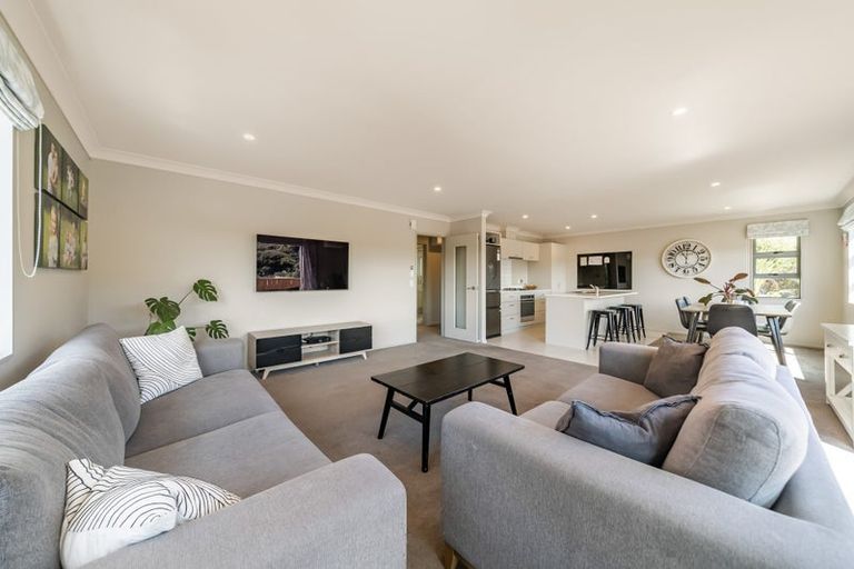 Photo of property in 19 Moonsail Drive, Whitby, Porirua, 5024