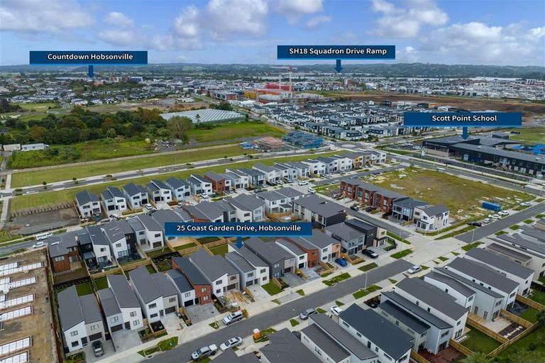 Photo of property in 25 Coast Garden Drive, Hobsonville, Auckland, 0616