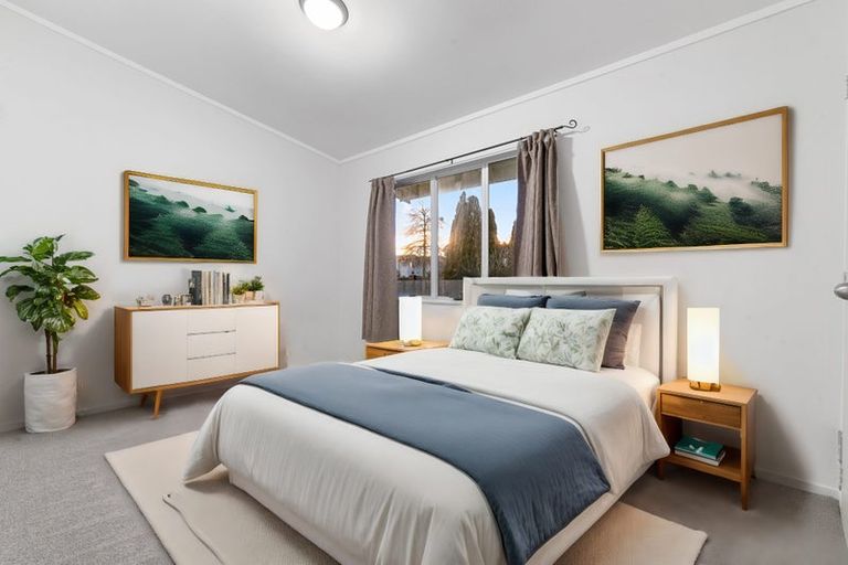 Photo of property in 25 Pukeroa Place, Papakura, 2110