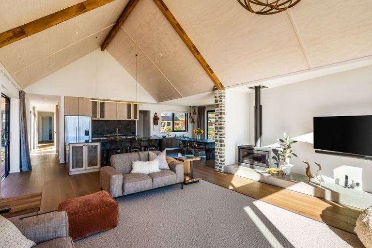 Photo of property in Northlake, 44 Riverslea Road, Wanaka, 9305