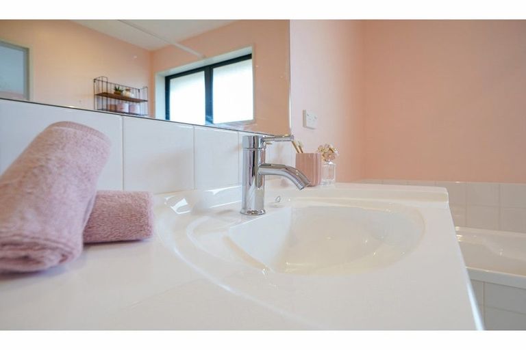 Photo of property in 30 Stirling Street, Windsor, Invercargill, 9810