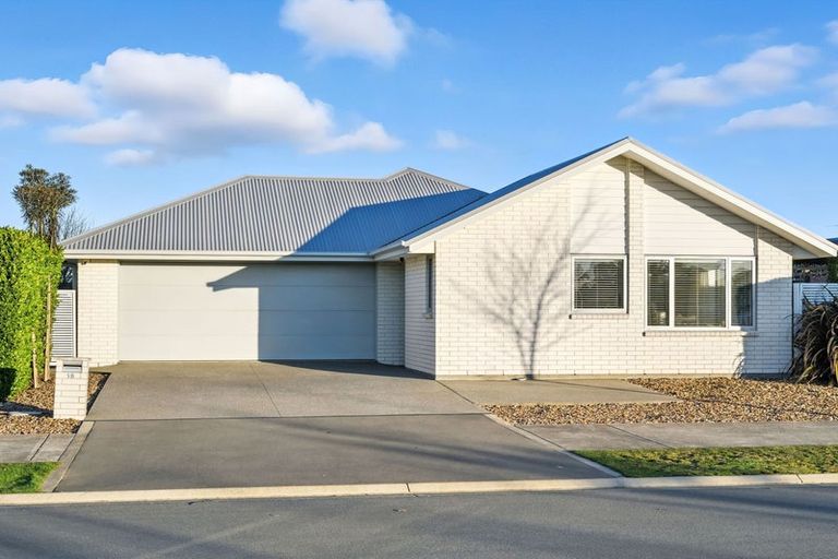 Photo of property in 18 Ridgeway Avenue, Rolleston, 7615