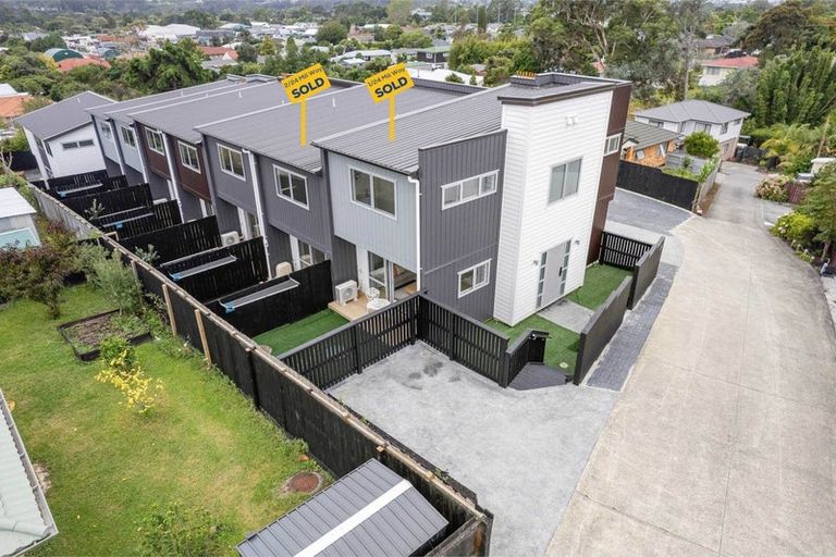 Photo of property in 24 Mili Way, Ranui, Auckland, 0612