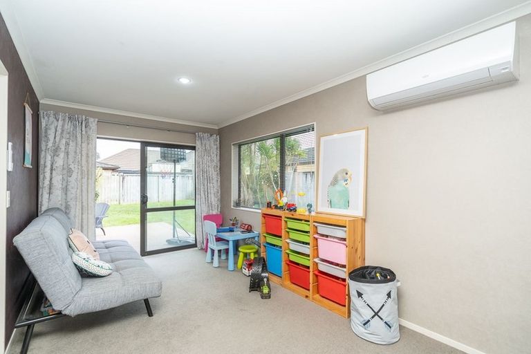 Photo of property in 16 Ravenscourt Place, Huntington, Hamilton, 3210