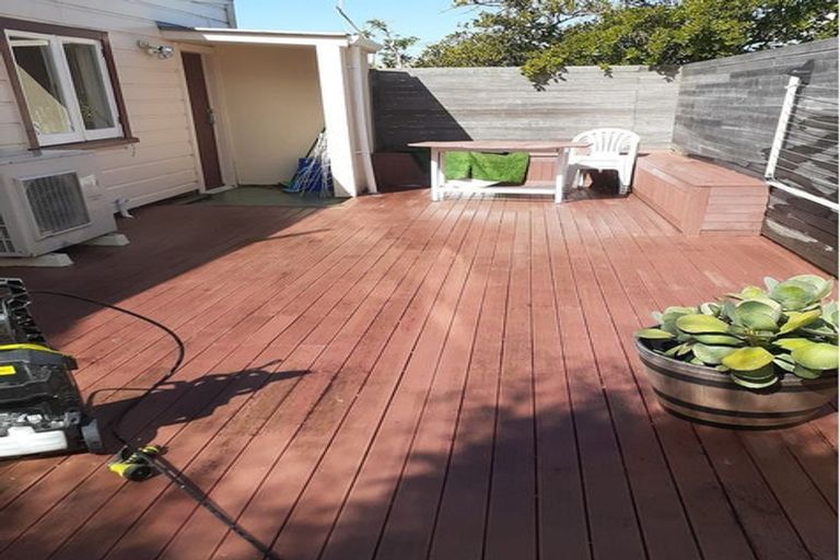 Photo of property in 1-3 Mudges Terrace, Newtown, Wellington, 6021