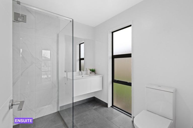 Photo of property in 184 Faringdon Boulevard, Rolleston, 7615