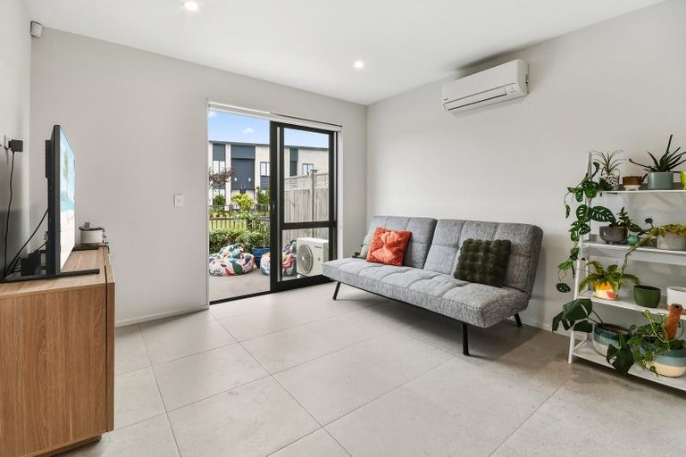 Photo of property in 41 Adlam Lane, Takanini, 2112