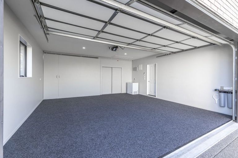 Photo of property in 5 Wisteria Lane, Rangiora, 7400