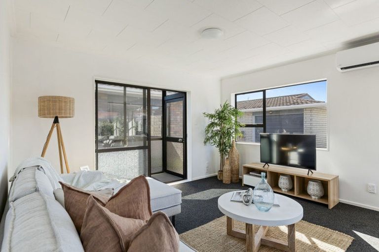 Photo of property in 13 Tukapa Street, Westown, New Plymouth, 4310