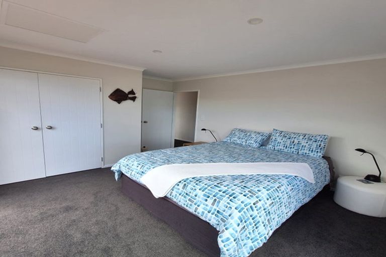 Photo of property in 18 Dee Street, Otane, 4202