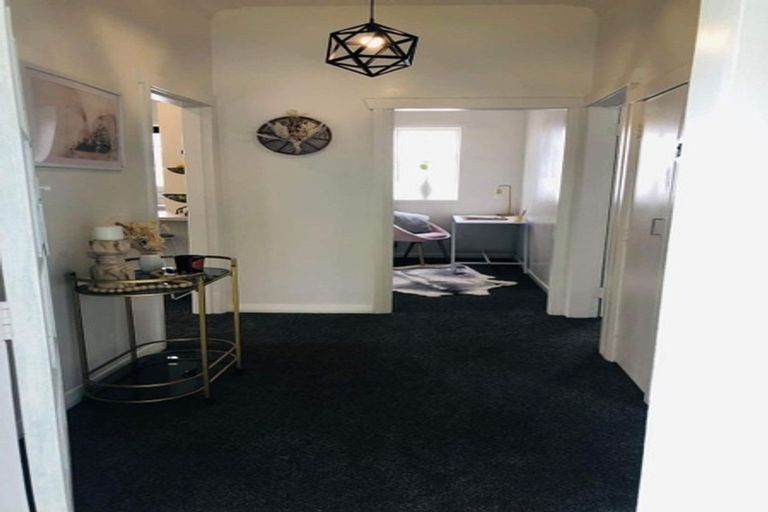 Photo of property in 329 Kihikihi Road, Te Awamutu, 3800