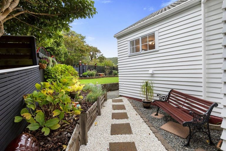 Photo of property in 53 The Drive, Tawa, Wellington, 5028