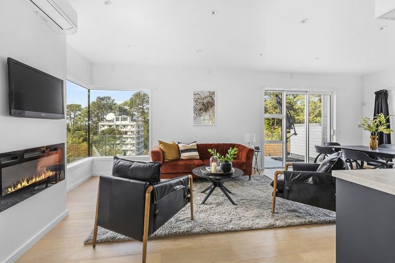 Photo of property in 10 Kilmister Avenue, Thorndon, Wellington, 6011