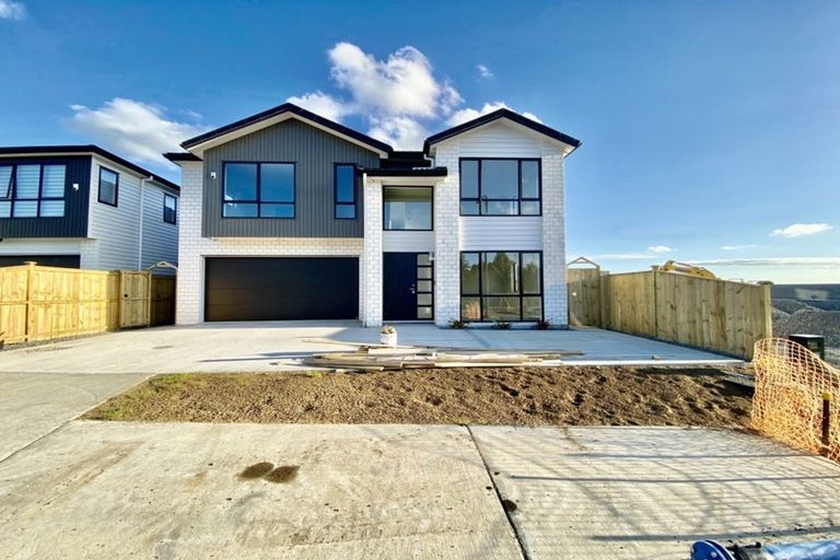 Photo of property in 14 Makau Road, Flat Bush, Auckland, 2019