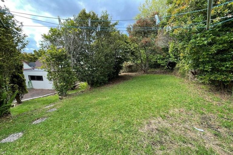 Photo of property in 1/17 Weetman Drive, Browns Bay, Auckland, 0630