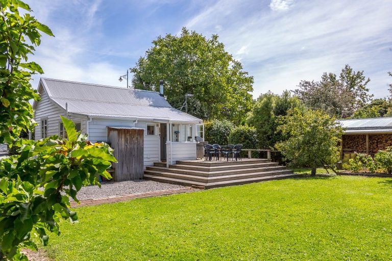 Photo of property in 127 Main Street, Greytown, 5712