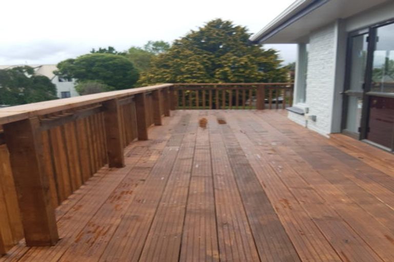 Photo of property in 9 Tirita Street, Kawaha Point, Rotorua, 3010