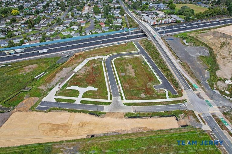 Photo of property in 115 Park Estate Road, Rosehill, Papakura, 2113