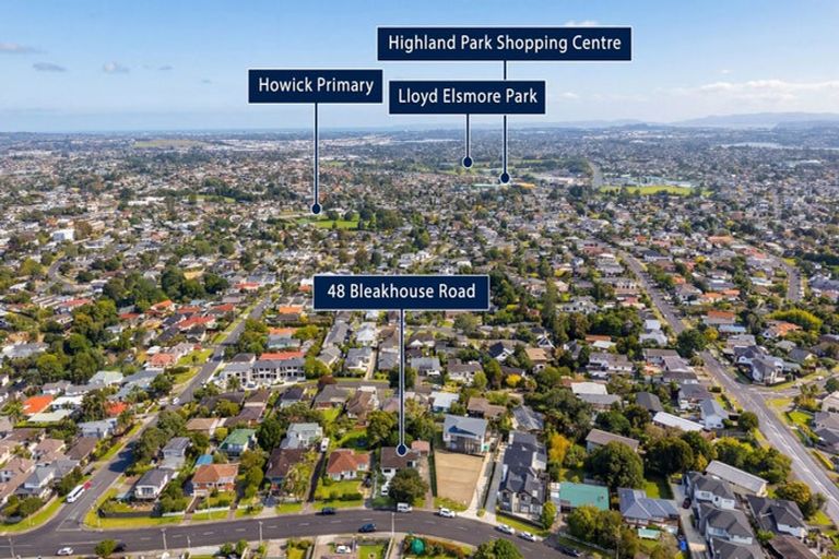 Photo of property in 48 Bleakhouse Road, Howick, Auckland, 2014