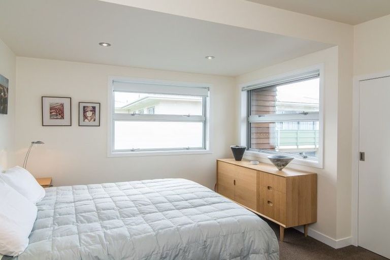 Photo of property in 158a Onepu Road, Lyall Bay, Wellington, 6022