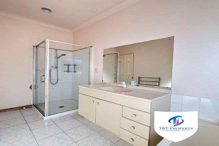 Photo of property in 3 Fremantle Place, Pakuranga Heights, Auckland, 2010
