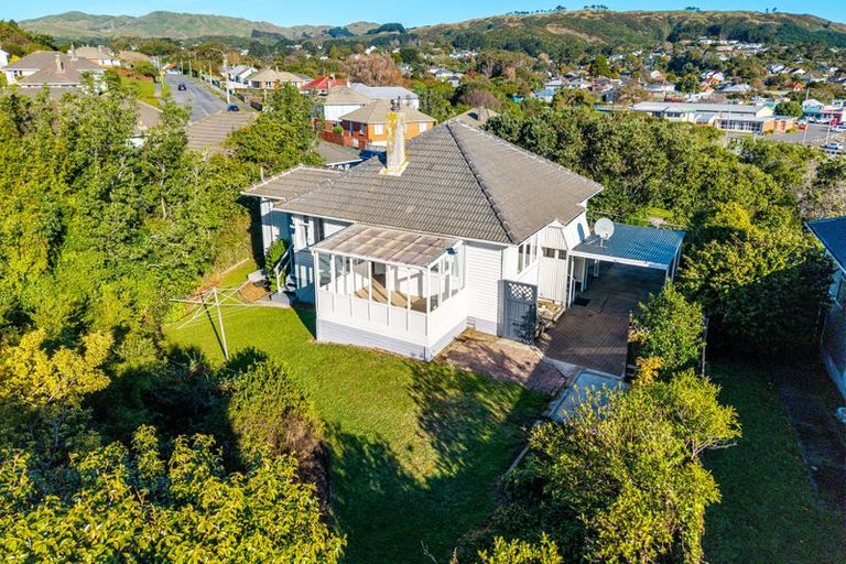 Photo of property in 25 Mckillop Street, Ranui, Porirua, 5024