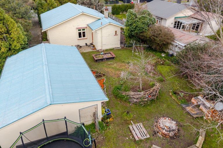 Photo of property in 23 Knowles Street, Terrace End, Palmerston North, 4410