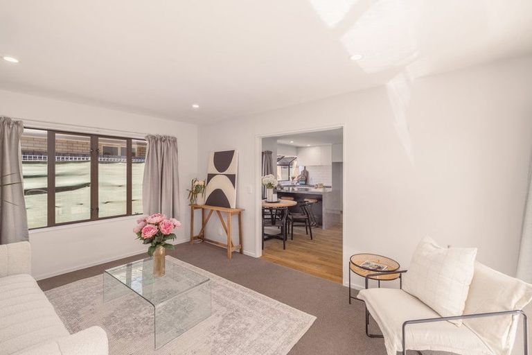 Photo of property in 12/415 Mairehau Road, Parklands, Christchurch, 8083