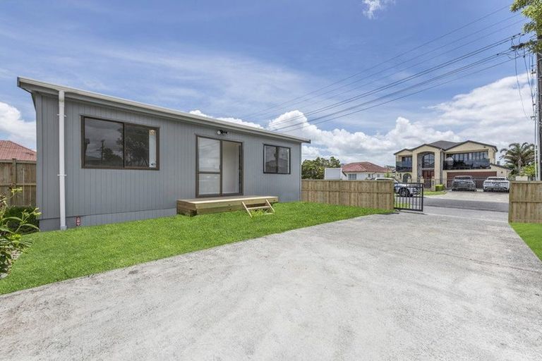 Photo of property in 6 Lipscombe Avenue, Papatoetoe, Auckland, 2025