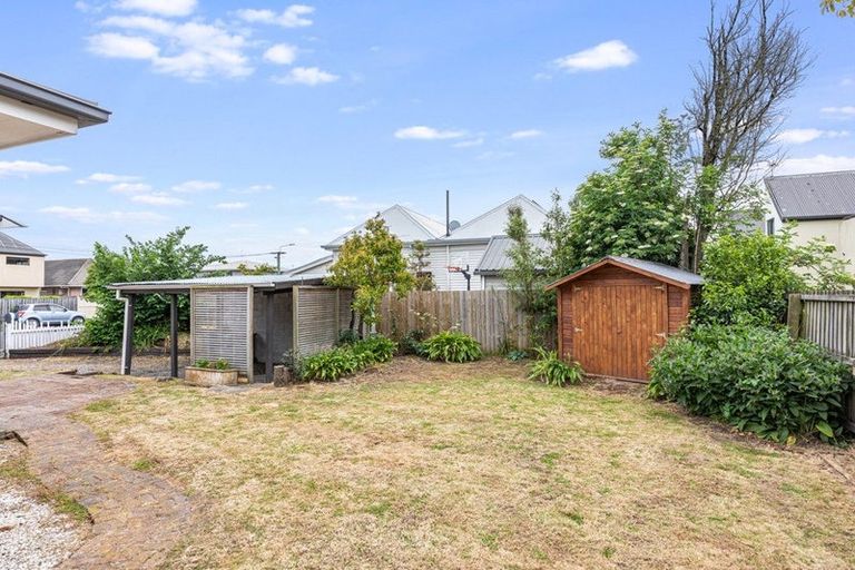 Photo of property in 74 Brockworth Place, Riccarton, Christchurch, 8011