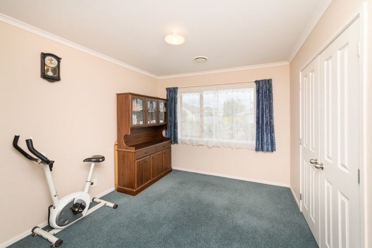 Photo of property in 12 Silkwood Place, Fitzherbert, Palmerston North, 4410