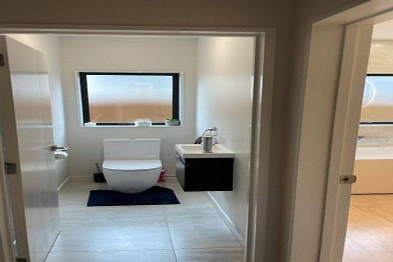 Photo of property in 169 Jutland Road, Pukekohe, 2120